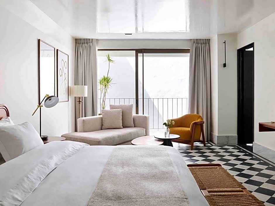 Hotel Dama