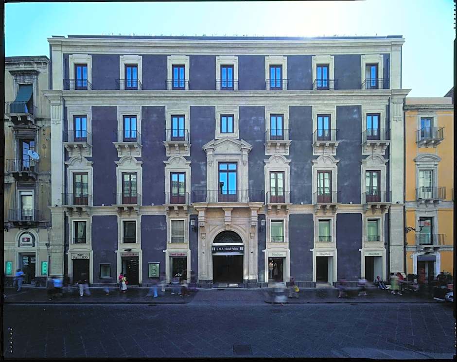 Una Hotel Palace