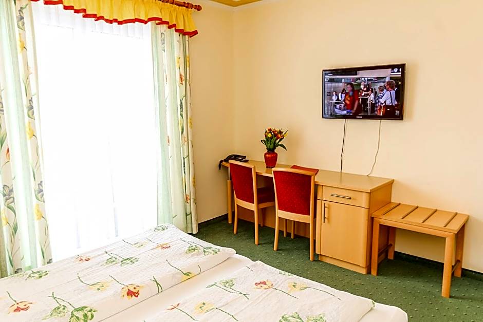 Alpenhotel Tauernstüberl