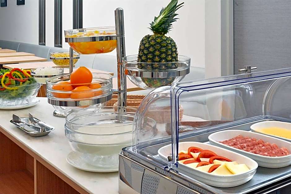 Rembrandt Style Tokyo Nishikasai Grande