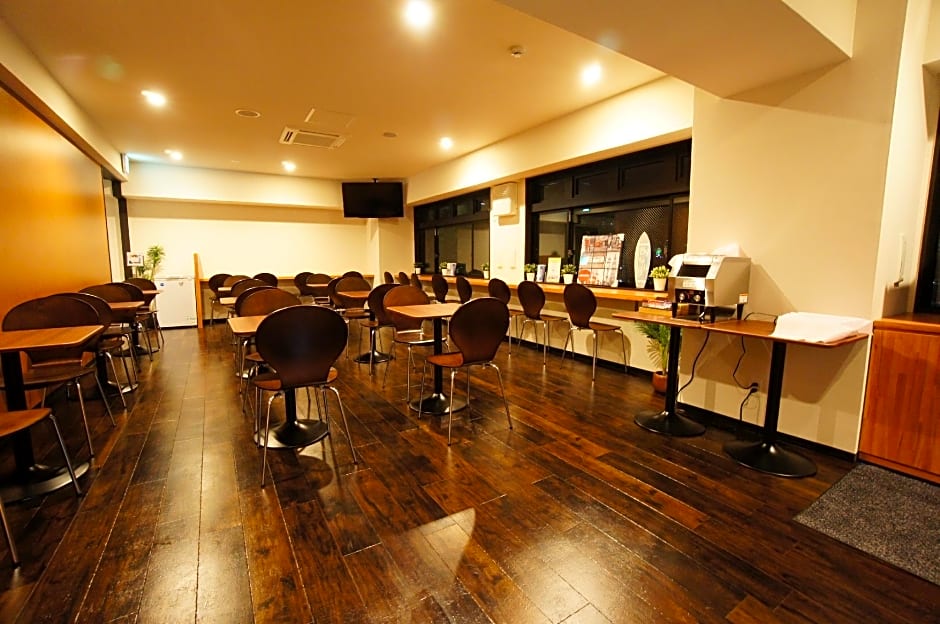 HOTEL LiVEMAX Himeji Shiyakusho Mae