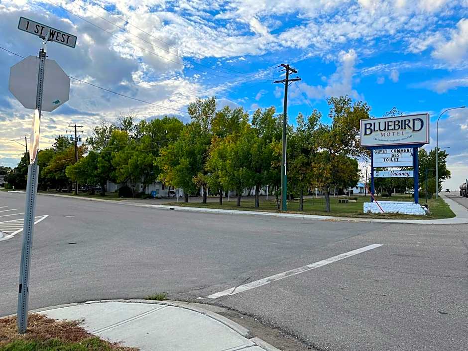 Bluebird Motel