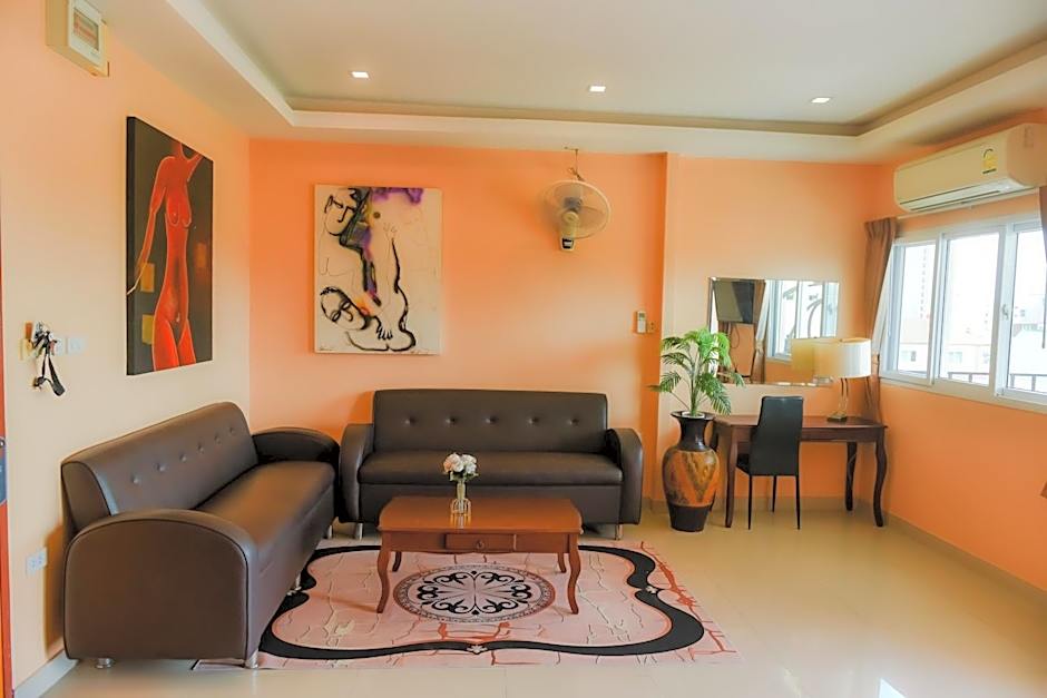 Patumnak Beach Guesthouse