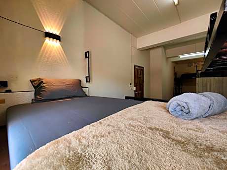 Stay At Moon Hostel Haad Rin
