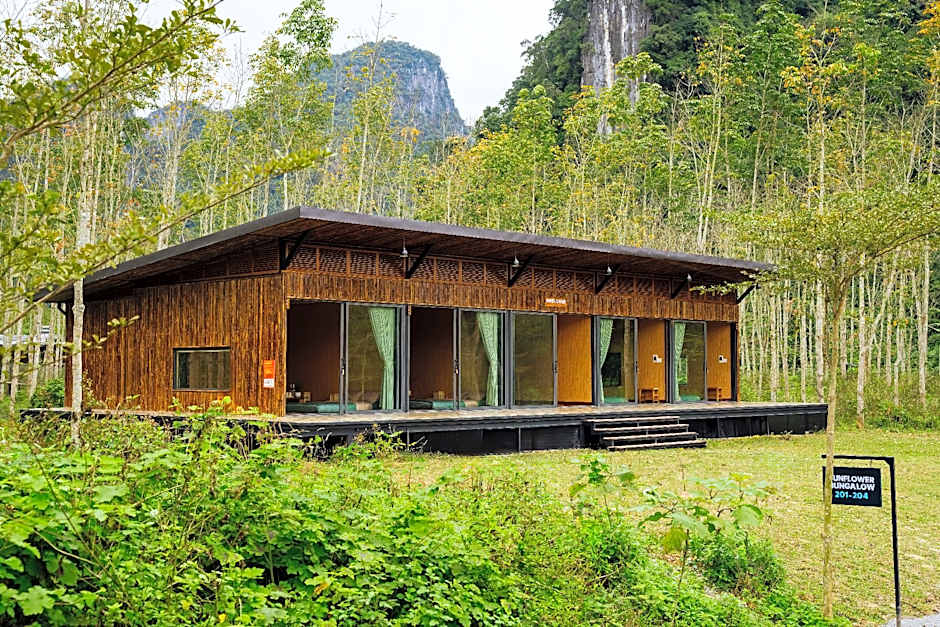 Blue Diamond Retreat