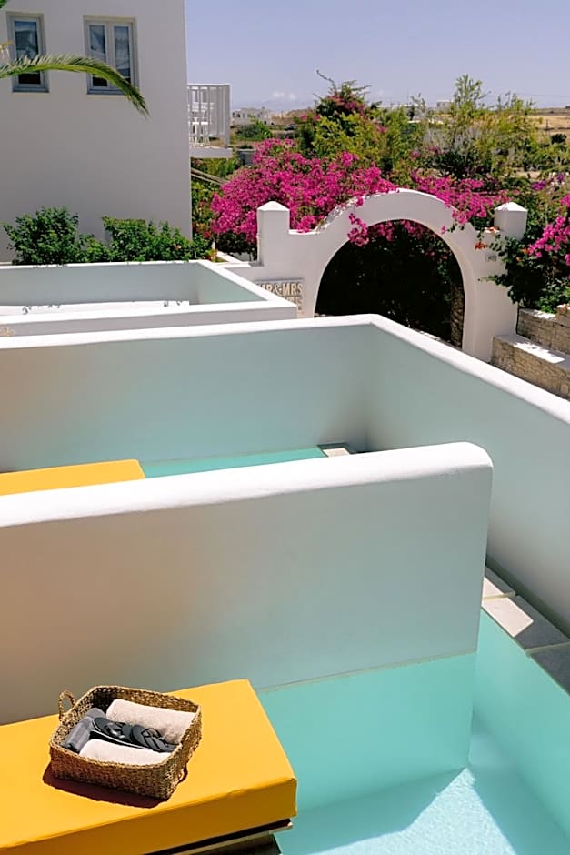 Mr & Mrs White Paros Suites & More