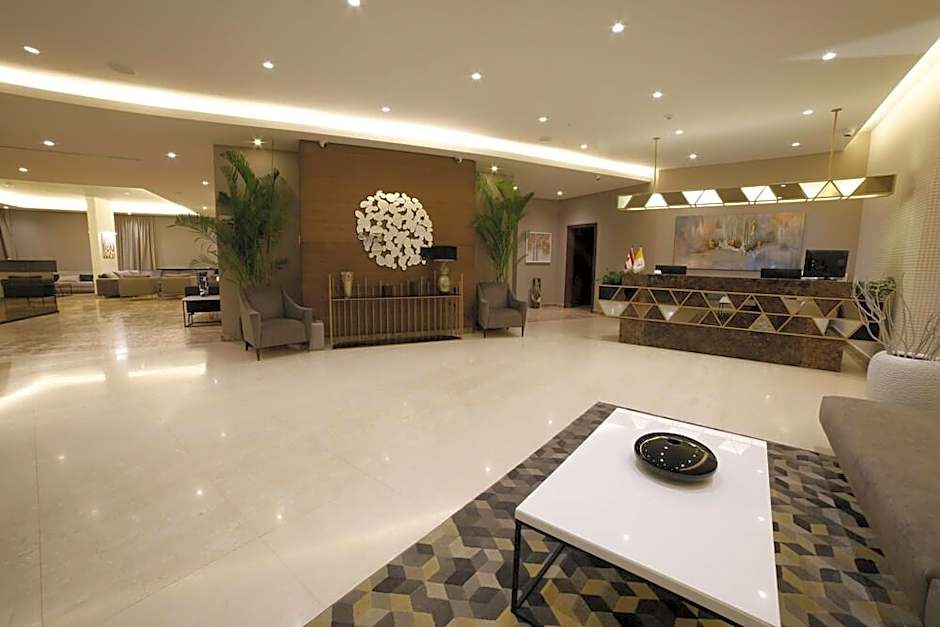 The Ray Hotel and Studios
