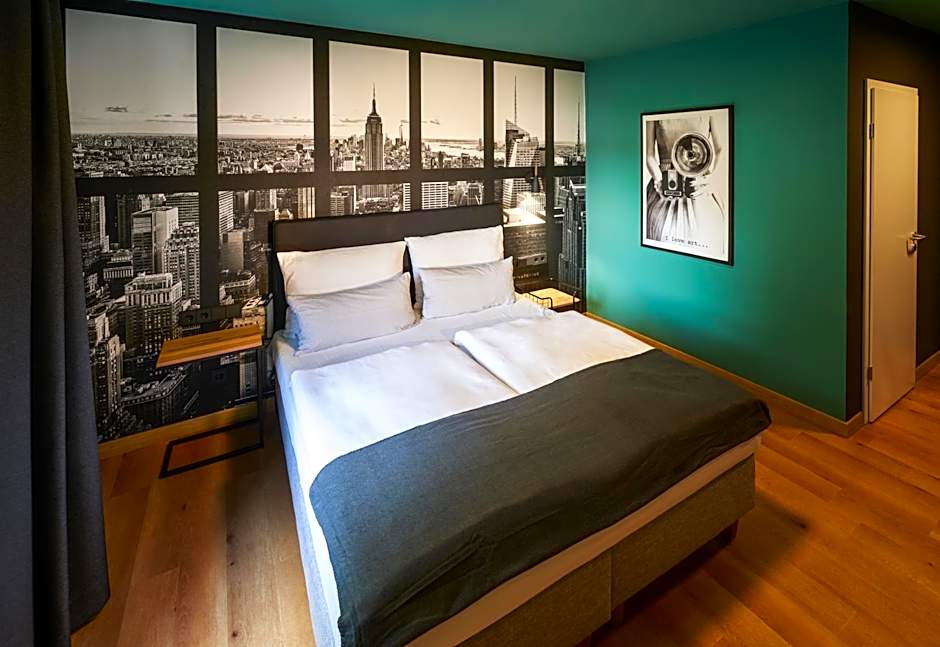 QUARTIER 82 by Arcadeon