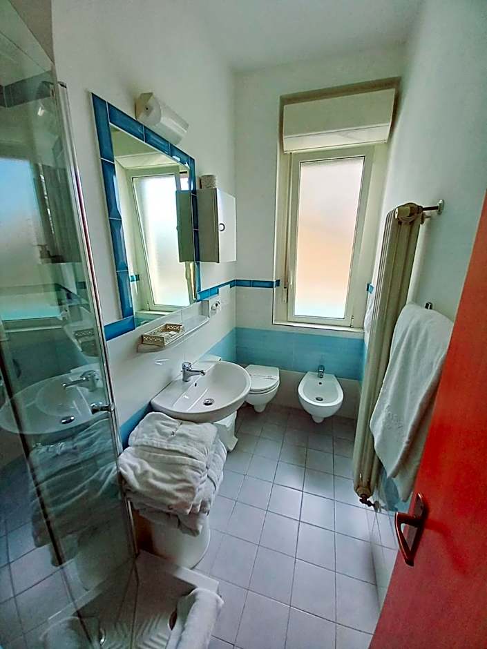 Hotel Ariella