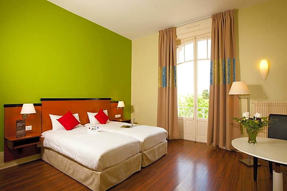 Garden & City Luxeuil Ex Le Métropole et Les Thermes