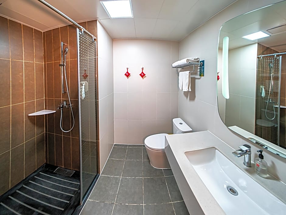 Ibis Hotel (Changchun Tongzhi Street)