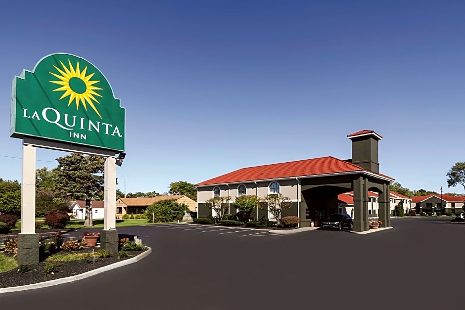 La Quinta Inn & Suites by Wyndham Sandusky