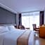 Zhongshan Louis Hotel