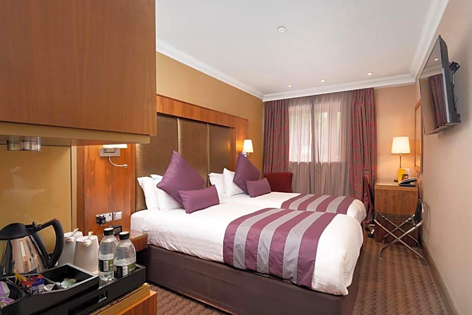 Donnington Manor Hotel