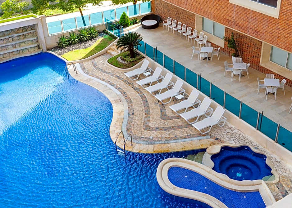 Hotel Dann Carlton Barranquilla y Centro de Convenciones