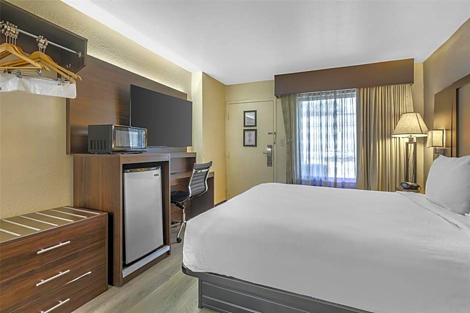 Best Western Salisbury Plaza