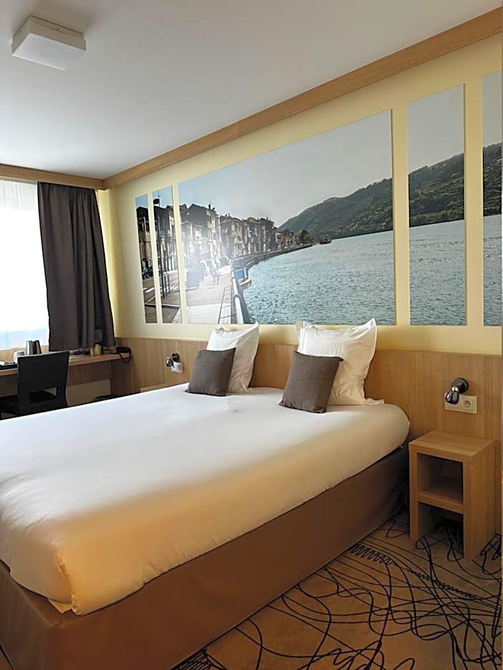 Brit Hotel Montargis