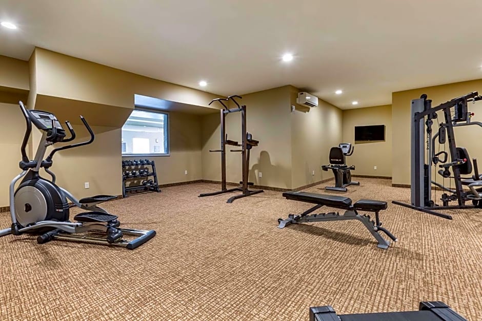 Comfort Inn & Suites Near Mt. Rushmore