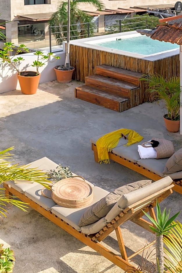 Banana Boutique Hotel