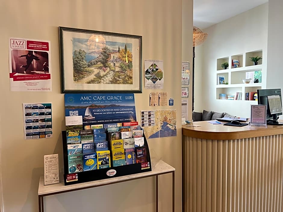 Adonis Sanary Grand Hôtel des Bains