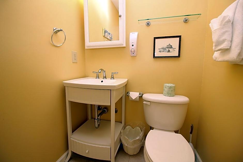 Admirals View III by KEES Vacations