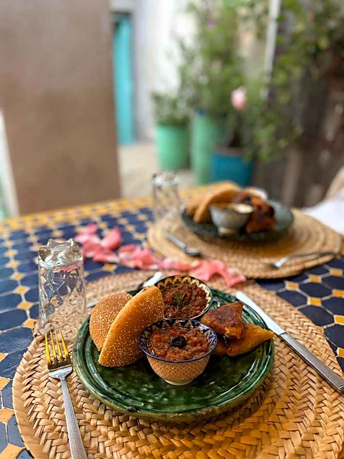 Riad Sanaa Rose