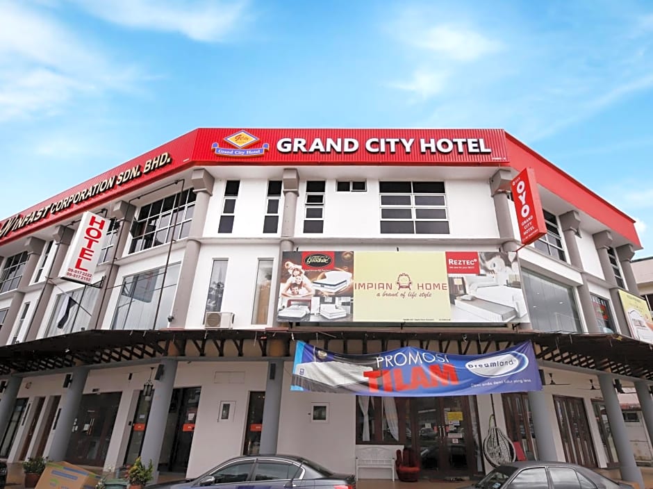 OYO 619 Grand City Hotel 2