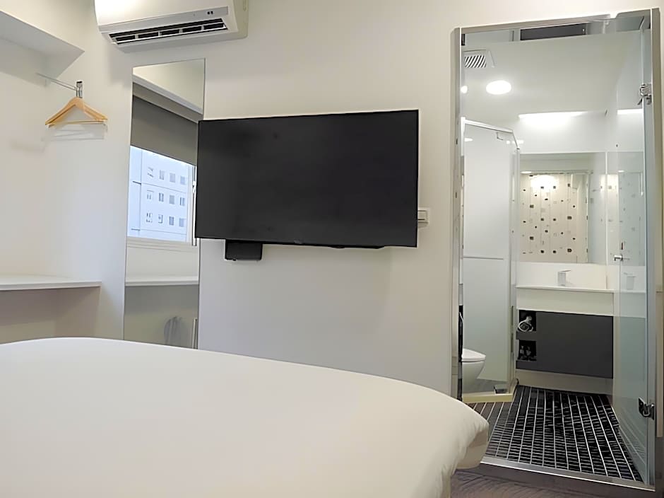CHECK inn Express Taipei Yongkang