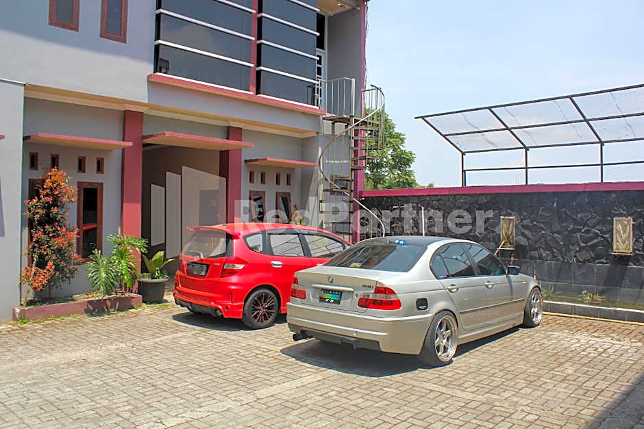 Hotel Baby Angel Dieng Mitra RedDoorz