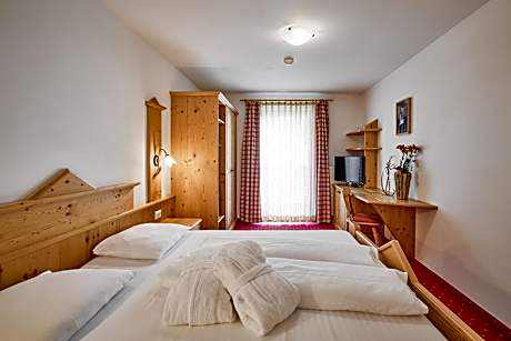 Budget Double Room with North Balcony