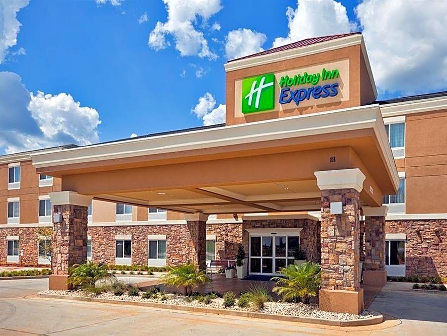 Holiday Inn Express & Suites Lantana, an IHG Hotel