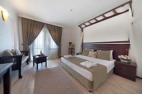 Crystal Hotel Bodrum All Inclusive