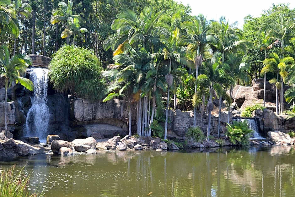 Rockhampton Riverside Central Hotel
