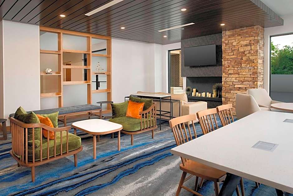 Fairfield Inn & Suites by Marriott Alexandria West/ Mark Center