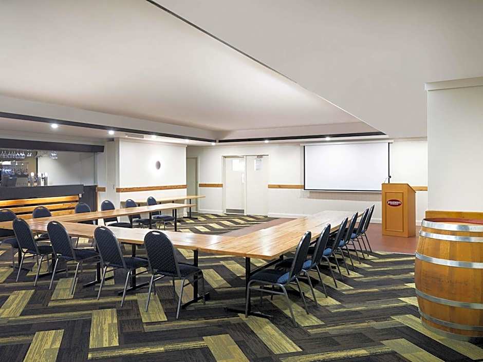 Ibis Styles Orange Hotel