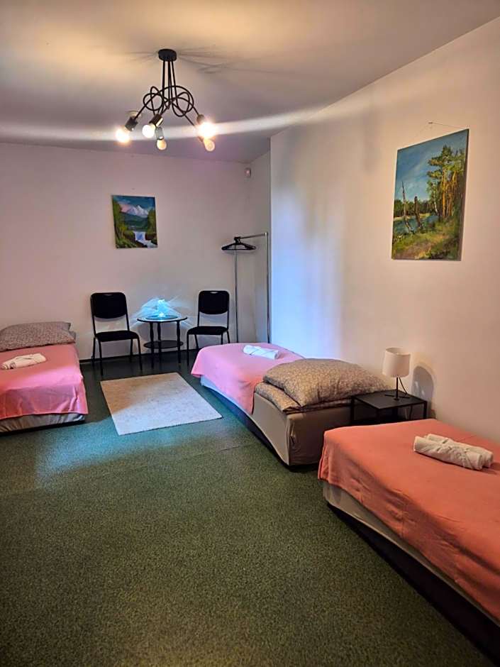 Hostel Dobranocka