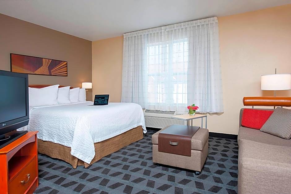 TownePlace Suites by Marriott Indianapolis Keystone