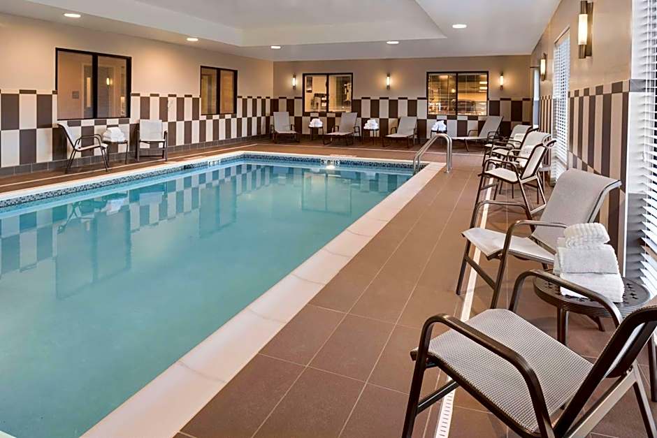 Hampton Inn Lincoln Airport