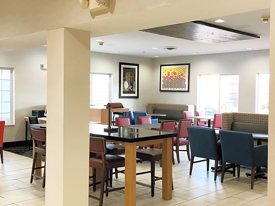 Holiday Inn Express & Suites Harrison, an IHG Hotel