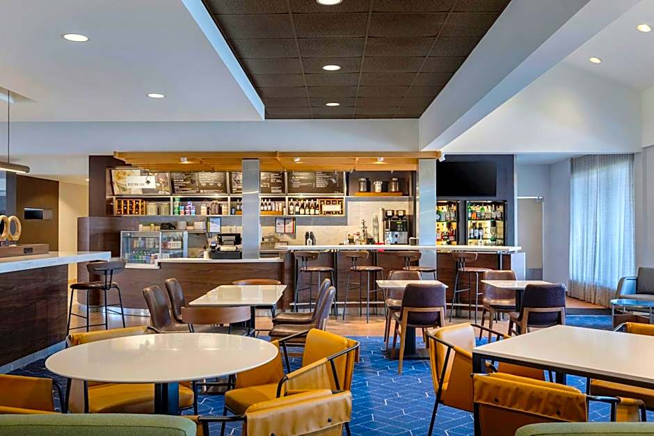 Courtyard by Marriott Boston Norwood/Canton