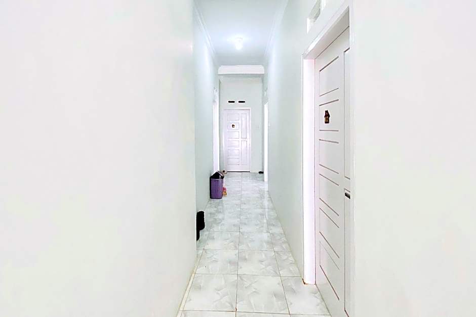 RedDoorz Syariah @ GCL Bukittinggi