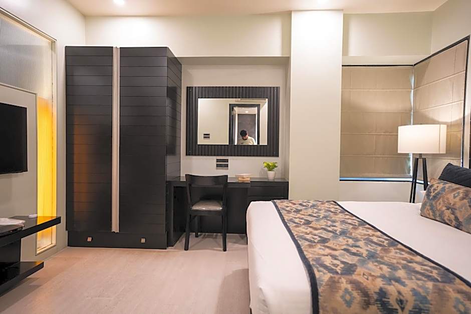 AR Suites Fontana Bay - Kalyani Nagar