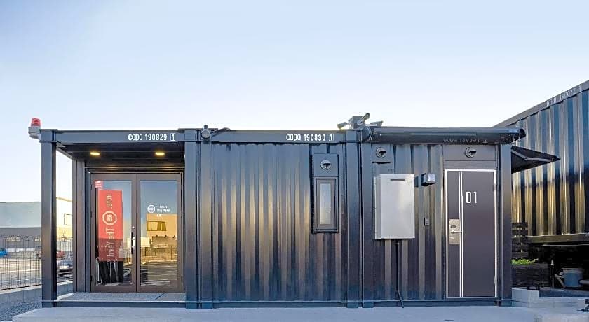 Hotel R9 The Yard Oota