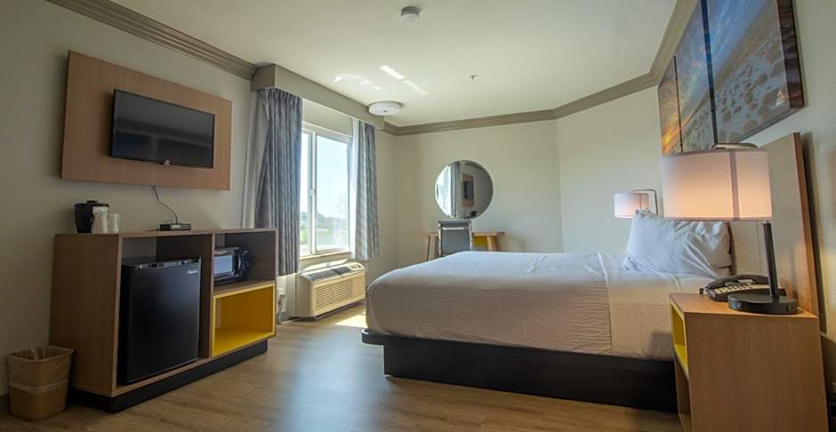 Days Inn by Wyndham Carlsbad