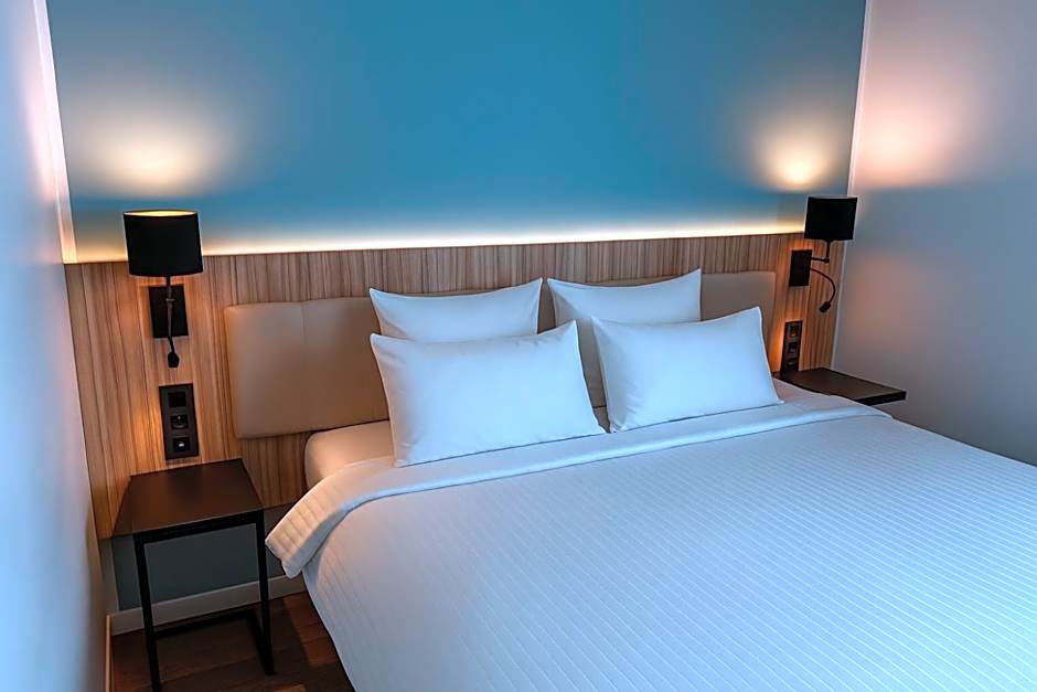 Campanile Reims Centre - Cathedrale