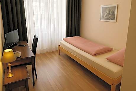 Single Room with Private Bathroom