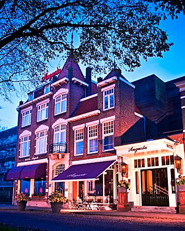 Augusta Hotel
