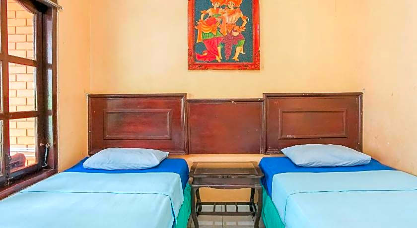 Mahendra Beach Inn