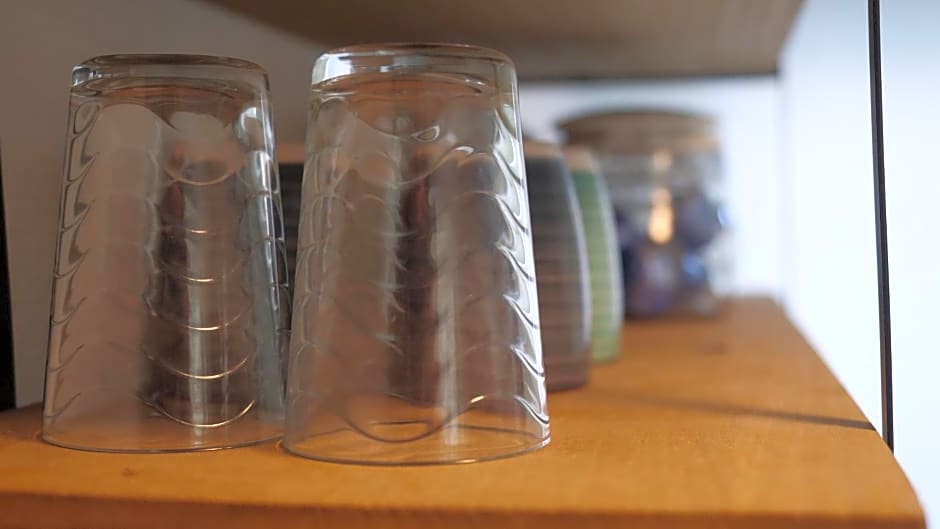 Houseboat apartment with water terrace, free bikes & fast wifi