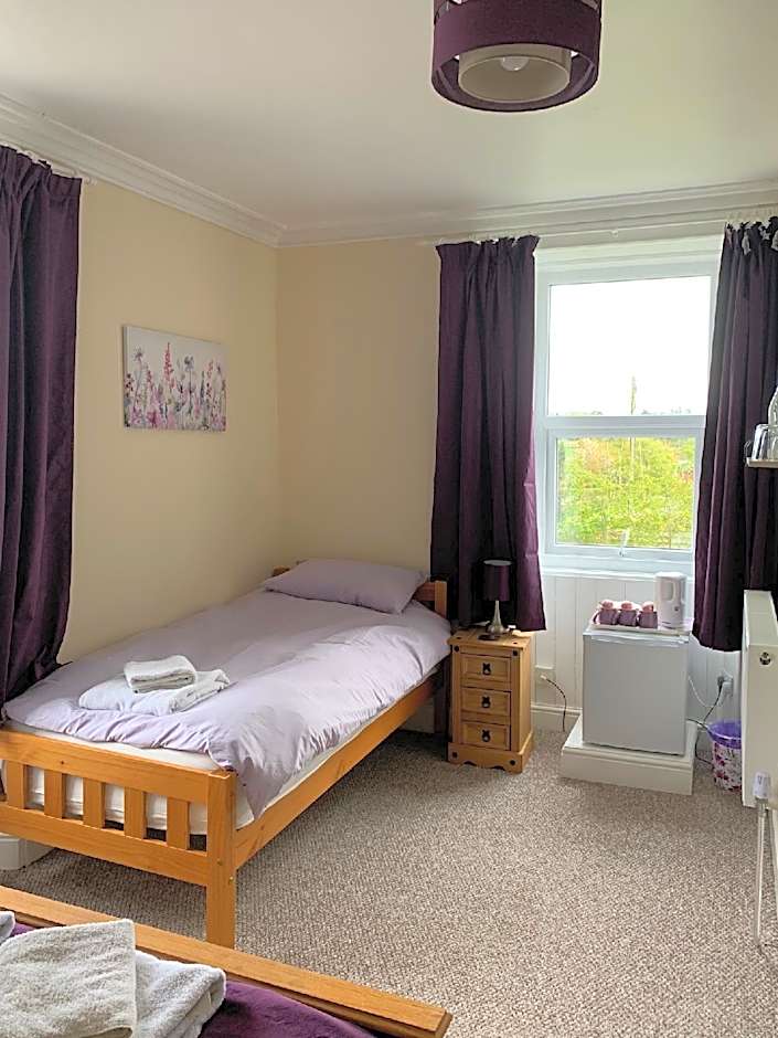 The Village Inn and Kirtle House B&B